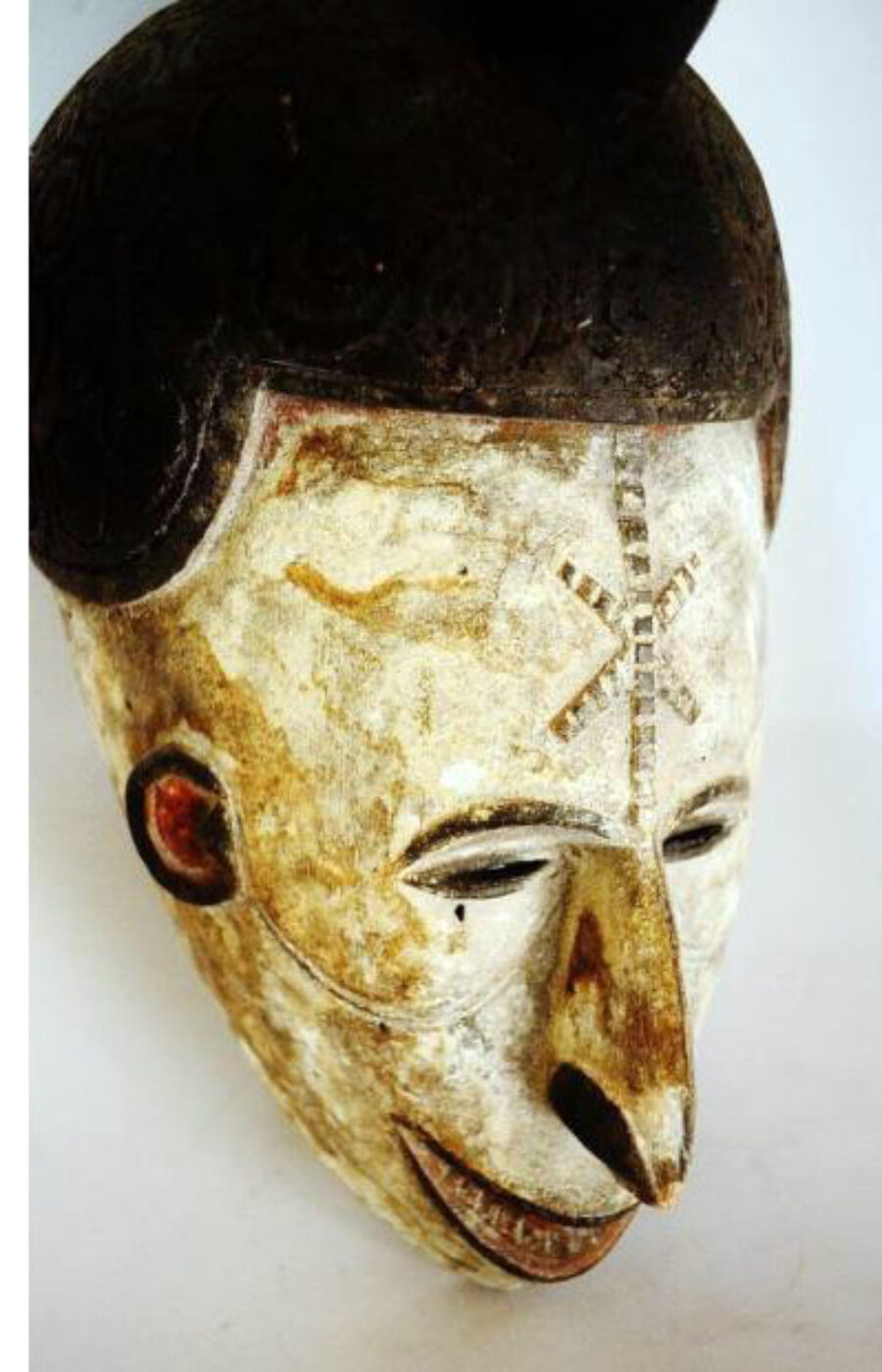 Masque facial de danse, polychrome en cimier agbobo mwo  Peuple IGBO (IBO)  Nigeria